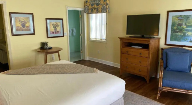 Номер Premium Elm House Inn