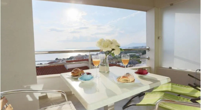 Студия Apartments Maja