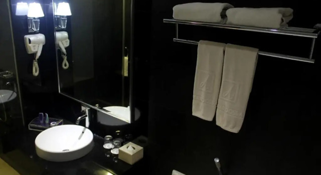 Deluxe Doppel Zimmer Amaroossa Cosmo Jakarta