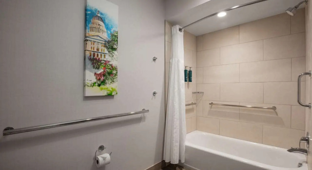 Номер Standard DoubleTree By Hilton Sacramento