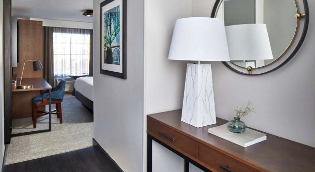 Двухместный номер Deluxe Cumberland House Knoxville, Tapestry Collection by Hilton