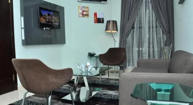 Номер Presidential De Edge Hotel