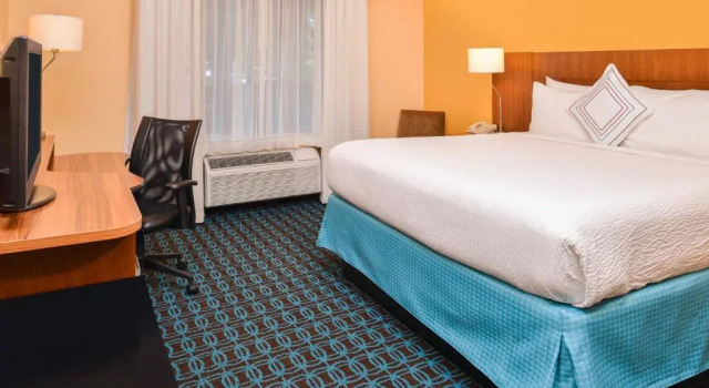 Номер Standard Fairfield Inn & Suites Beaumont