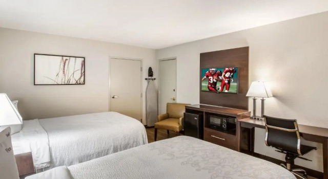 Четырёхместный номер Deluxe Red Roof Inn PLUS+ Dallas - Addison
