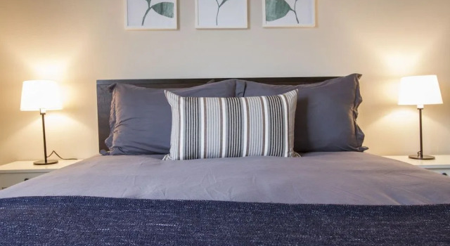 MARINA PRESIDENTIAL SUITE w AMAZING VIEWS & AMENITIES, Забронировать Отель Отели Лос-Анджелеса 4 звезды, 4*
