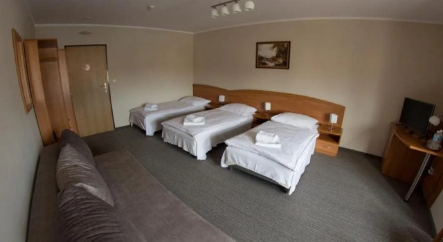 Hotel Sukiennice, Book Hotel Chojnice Pomerania