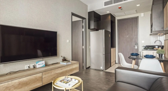 Modernism Asoke By Favstay, Забронировать Отель Отели Бангкока с бассейном, рядом с Улица Сой Ковбой, Бассейн