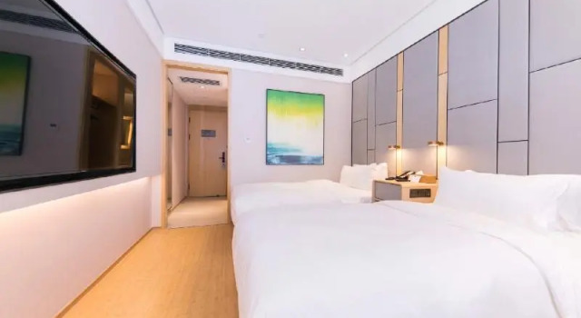 Ji Hotel Shanghai Xuhui Binjiang, Varaa Hotelli Xuhui 