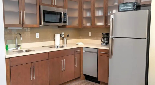 Четырёхместный люкс с 2 комнатами Staybridge Suites - Nashville - Franklin by IHG