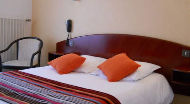 Logis Hôtel Le Ty-lann, Rezerwuj Hotel  
