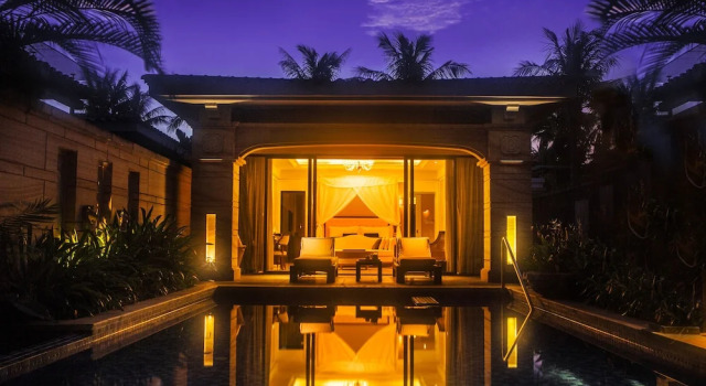 Вилла рядом с пляжем Wanda Reign Resort & Villa Haitang Bay