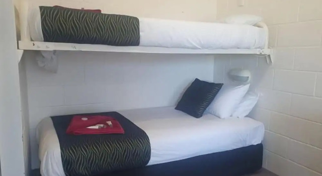 Golden Peak Motel PeakHill, Забронировать Мотель Пик Хилл Central West NSW