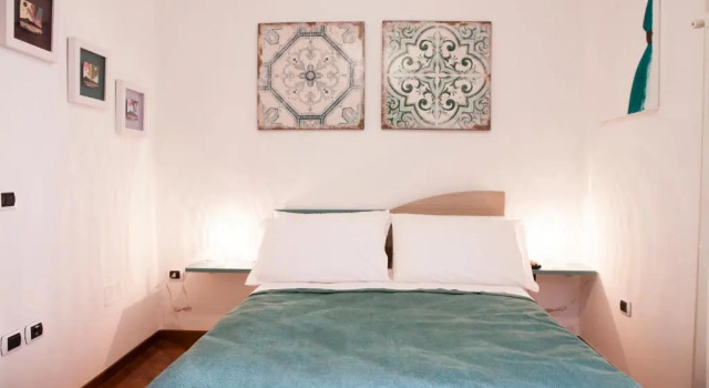Двухместный номер Standard с балконом Isa Guest Rooms