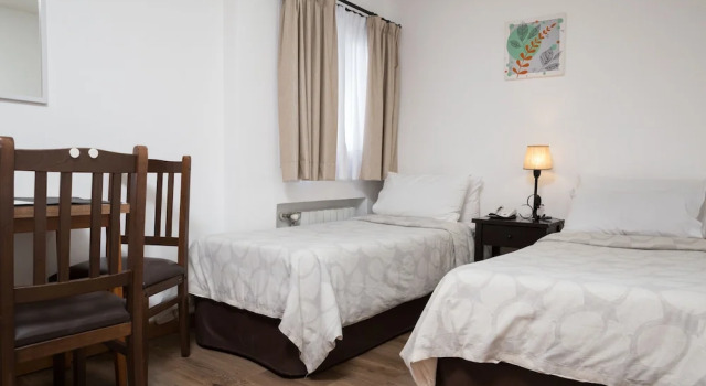 Номер Economy NBH Premier Hotel