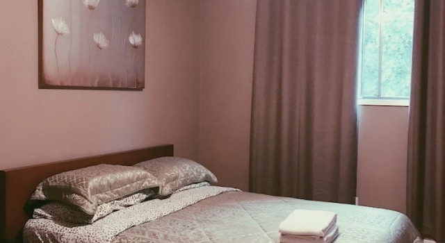 Номер Deluxe Private Rooms in Central Edmonton