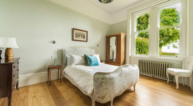 Номер Standard Stow House