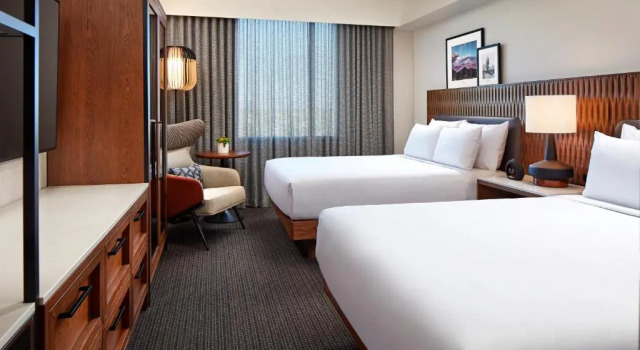 Четырёхместный клубный номер Standard Senna House Hotel Scottsdale, Curio Collection By Hilton