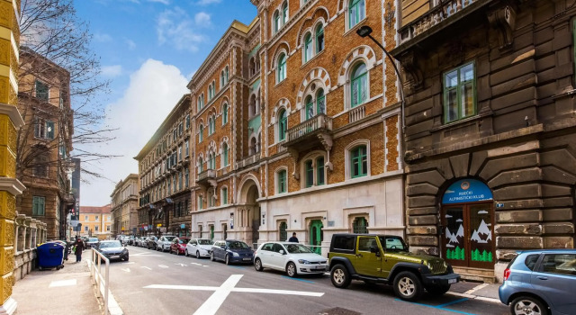 Casa Veneziana, Забронировать Отель Отели Приморско-Горанской жупания с парковкой, Парковка