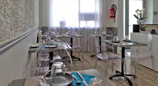 Двухместный номер Standard с балконом Hôtel du Golfe