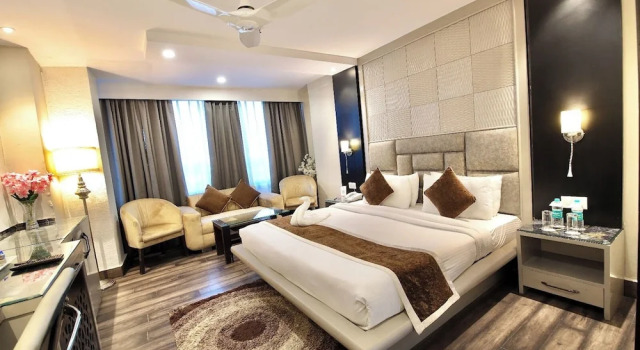 Номер Deluxe с видом на город Hotel Harmony Inn