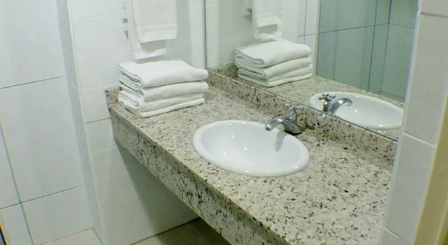 Двухместный номер Standard Hotel Golden Park Curitiba By Nacional Inn