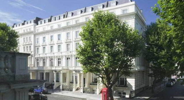 Berjaya Eden Park London Hotel