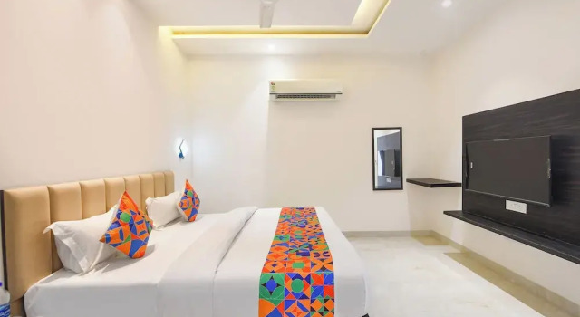 Fabhotel Kings 3 Farm, Book Landbrugsophold Ludhiana Punjab