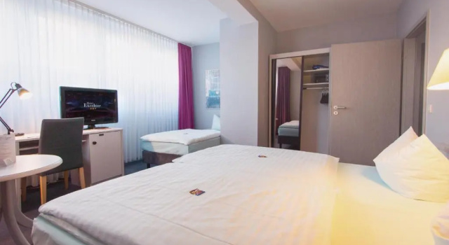 Трёхместный номер Standard Excelsior Bochum