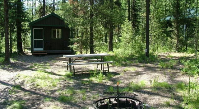 Коттедж Economy с красивым видом из окна Glacier Haven Inn
