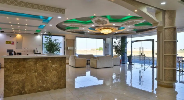 Moon Gate 2, Забронировать Отель Янбу Эль-Мадина, рядом с Al Majd Club