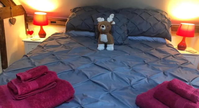 Коттедж Soldiers Cottage, with HOT TUB, dog friendly, great views