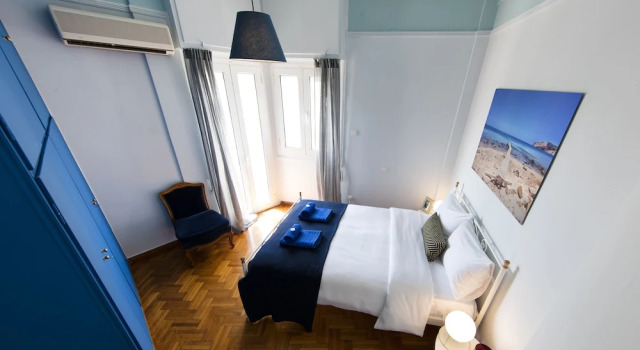 Yourhome under Acropolis Roofdeck w.view, Забронировать Апартаменты/квартира Неос-Космос Афины, рядом с Холм Филопаппос