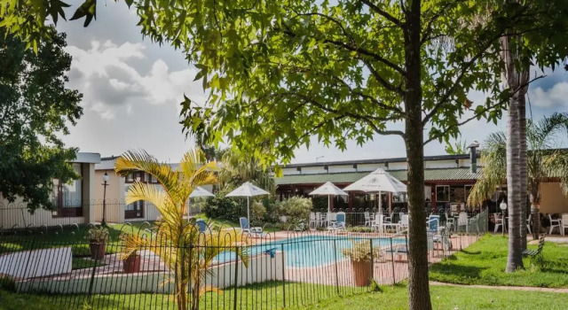 The Swellengrebel Hotel
