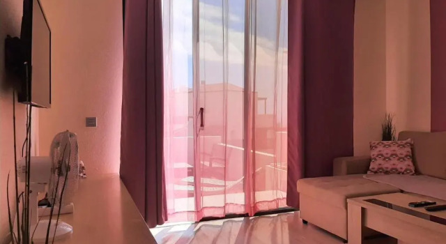 Апартаменты Sunset White Villa - Ocean view, Jakuzzi, Heated Pool, Air-conditioning, Grill
