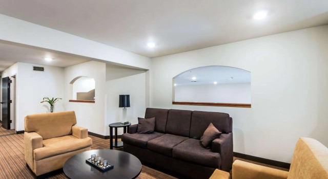 Sleep Inn & Suites Guthrie - Edmond North, Buchen Sie Hotel Guthrie Oklahoma