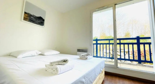 Spacious apartment with garden near the BEACHES, Prenota Appartamento Hotel a Aquitania con parcheggio, Parcheggio