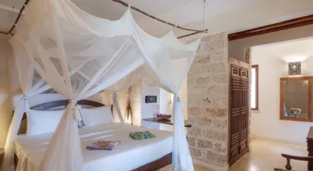 Полулюкс The Charming Lonno Lodge Watamu