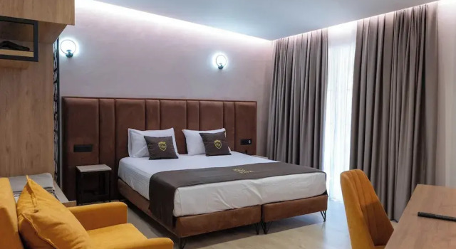 Двухместный номер Deluxe с балконом Hotel Dior