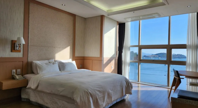 Двухместный номер Superior с видом на океан Benikea Hotel Yeosu
