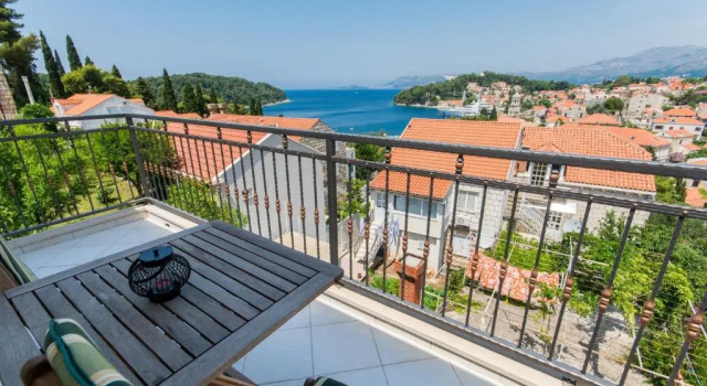 Апартаменты Superior c 1 комнатой с балконом и с видом на море Apartments Dadic