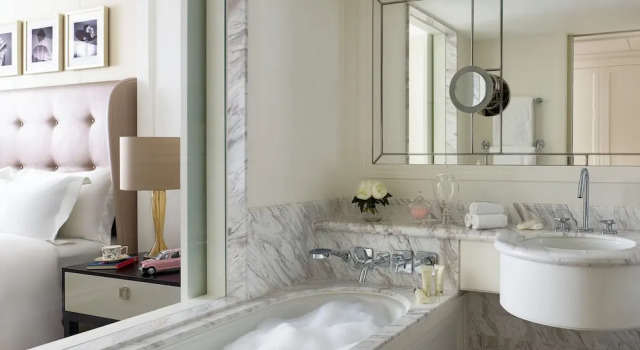 Двухместный клубный номер Executive The Langham Hong Kong