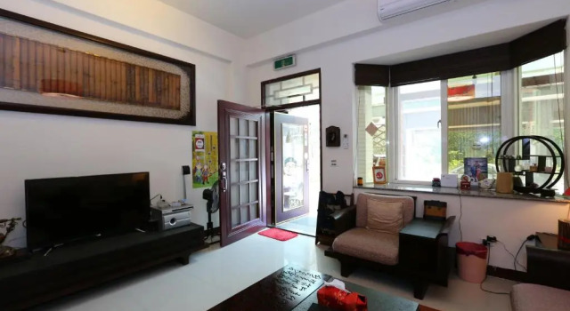 Tabo House