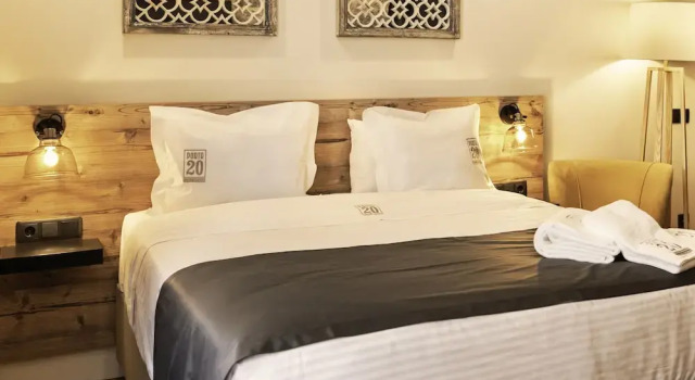 Porta 20 Boutique Guesthouse, Забронировать Бутик-отель Лейрия Бейра-Алта, рядом с Луис де Камоес Гарден