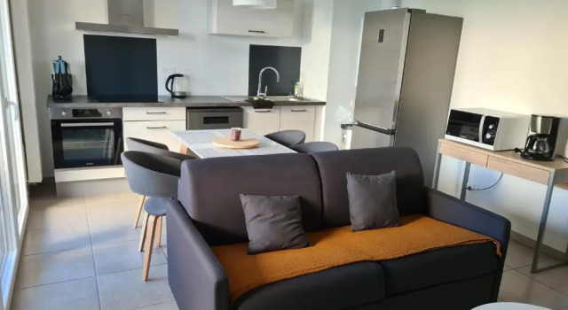 Апартаменты T2 à 5min de Thonon et Evian avec terrasse et jardin à 100m du lac