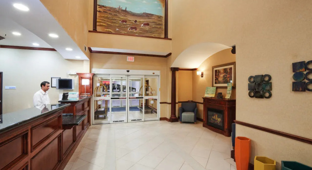 Holiday Inn Express Hotel & Suites Woodward Hwy 270, an IHG Hotel, Buchen Sie Hotel SPA-Hotels in Oklahoma, SPA