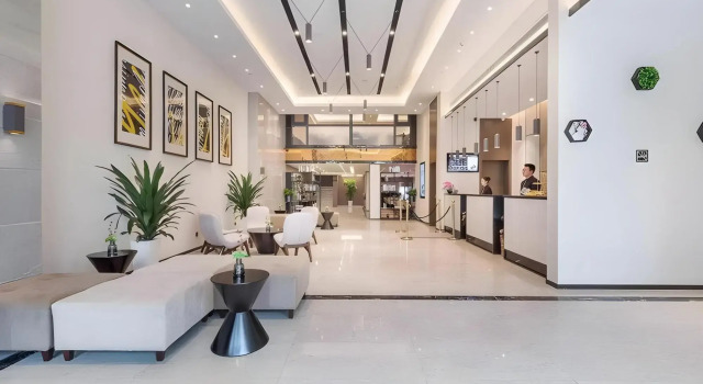 Home Inn Plus Guiyang High-speed Railway North Station Guanshanhu, Rezerwuj Hotel Guiyang Guizhou