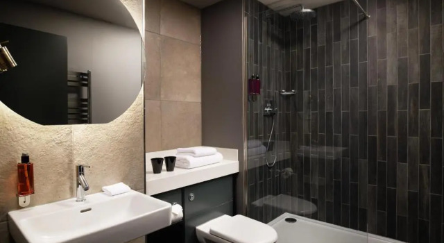Двухместный клубный номер Standard Malmaison Edinburgh City