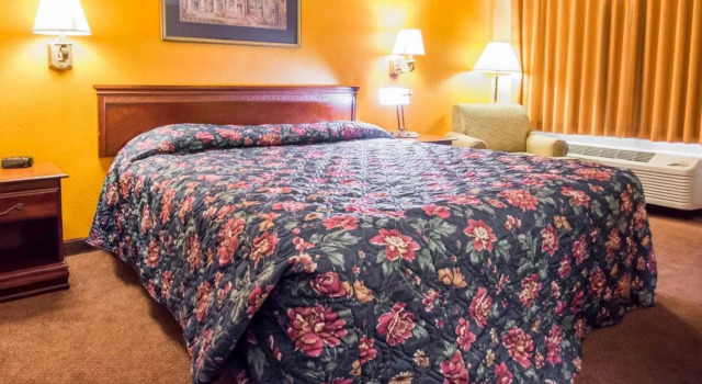 Americas Best Value Inn Gainesville, Boek Hotel Gainesville Florida, in de buurt van Splitz