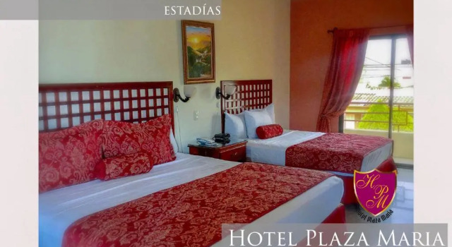 Полулюкс Deluxe Hotel Plaza Maria
