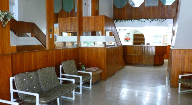Royal Palm Suite Hotel